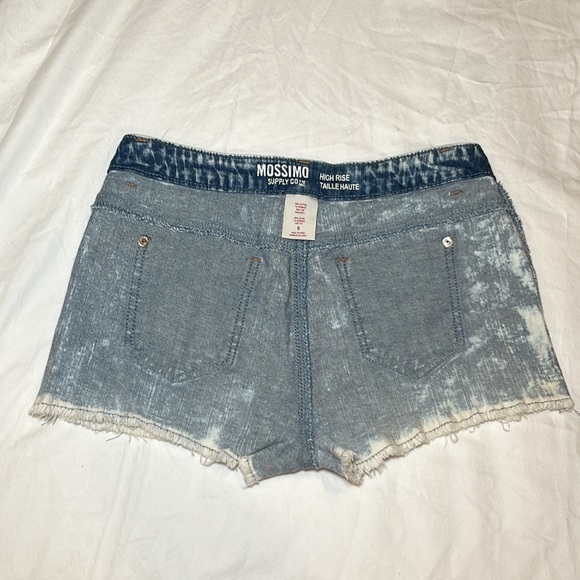 NWOT Mossimo High-Rise Faded Denim Stars & Stripes Shorts Size 5 - Picture 7 of 9